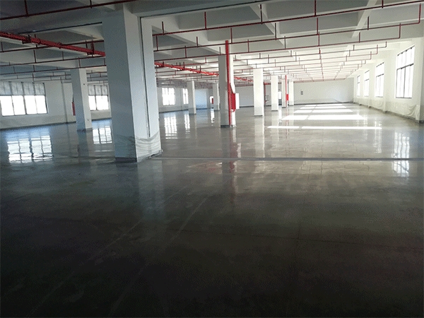 福建莆田萬升鞋業(yè)有限公司，鉑鈦晶地坪